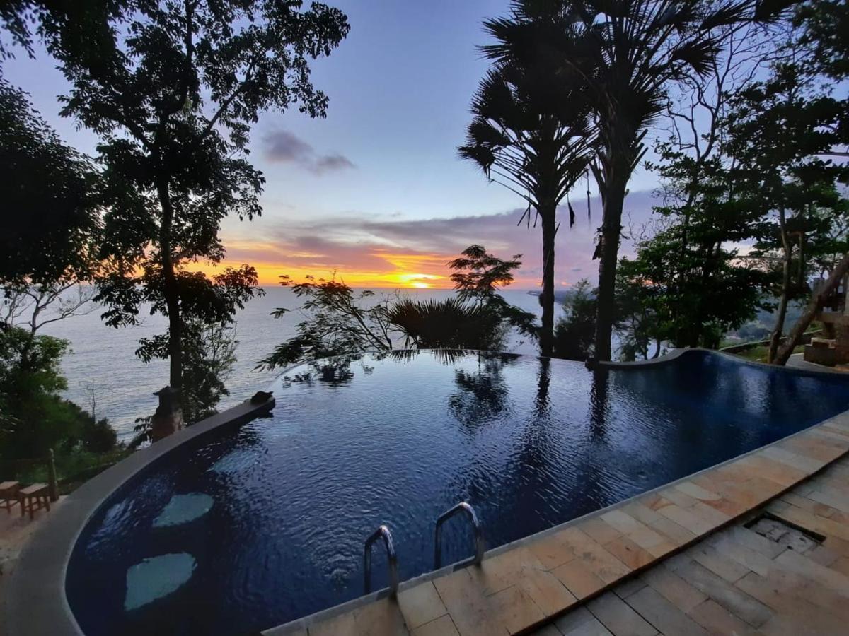 Edge Resort, Yogyakarta شاطئ بارانغتريتيس المظهر الخارجي الصورة
