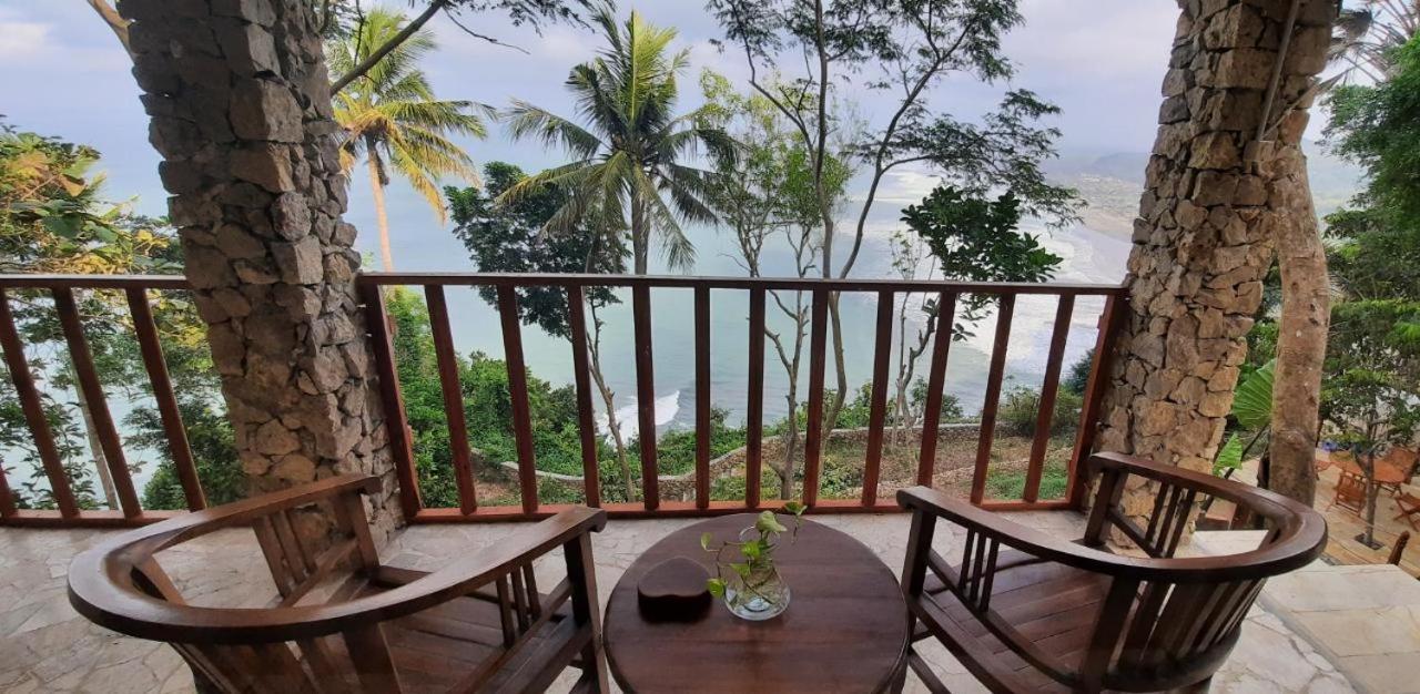Edge Resort, Yogyakarta شاطئ بارانغتريتيس المظهر الخارجي الصورة